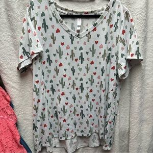 LuLaRoe Christy v-neck tee shirt 3XL cactus print